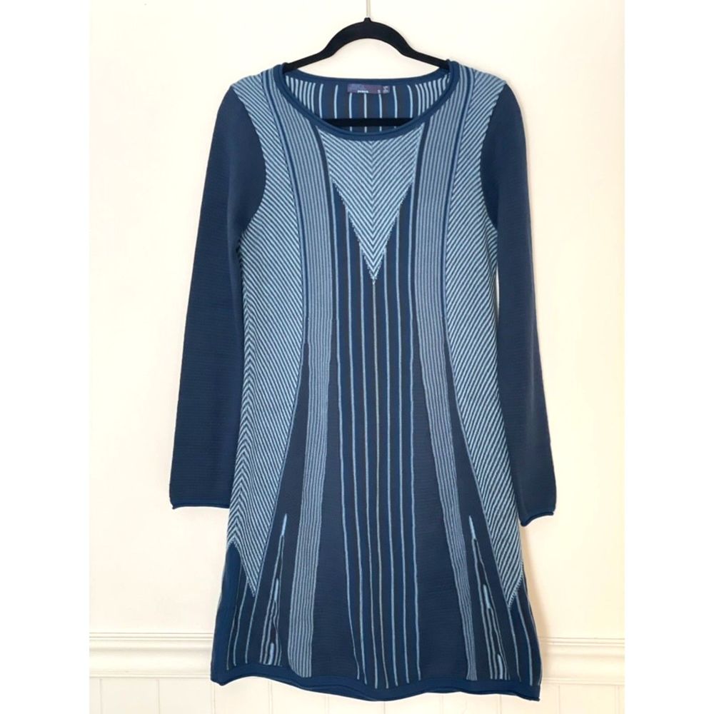 Prana Blue Long Sleeves Sweater Knit Dress Size Small classic cozy D6